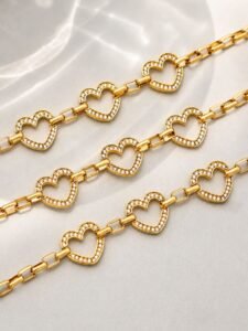 Sparkling CZ Heart Charm Bracelet--E405