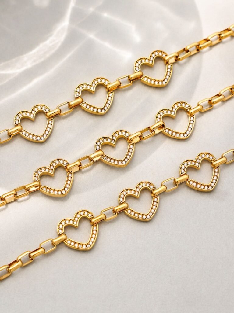 Sparkling CZ Heart Charm Bracelet--E405