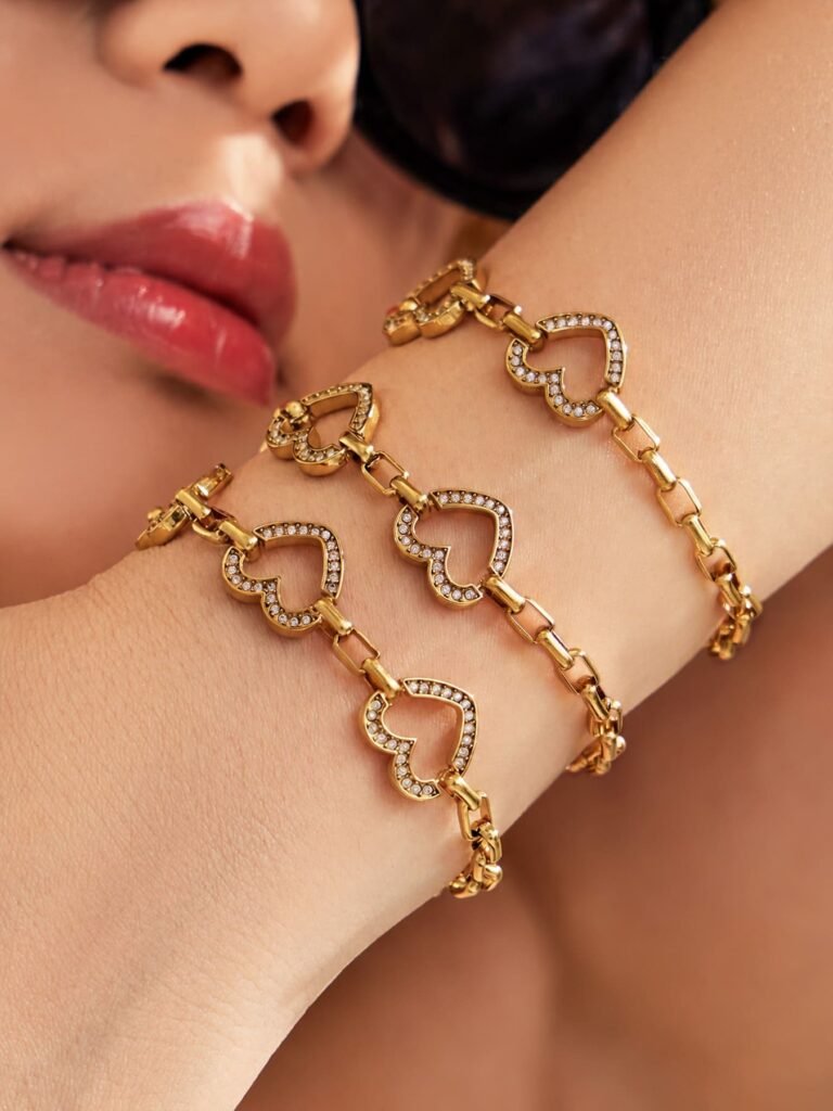 Sparkling CZ Heart Charm Bracelet--E405