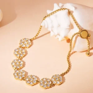 Elegant Flower Cubic Zirconia Adjustable Bracelet-E161