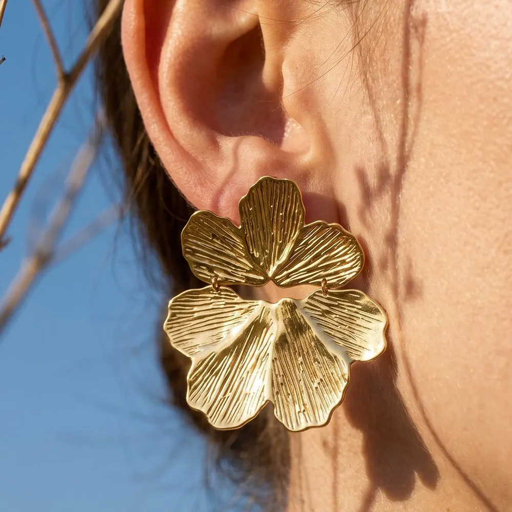Minimalist Floral Petal Statement Earrings-F1445