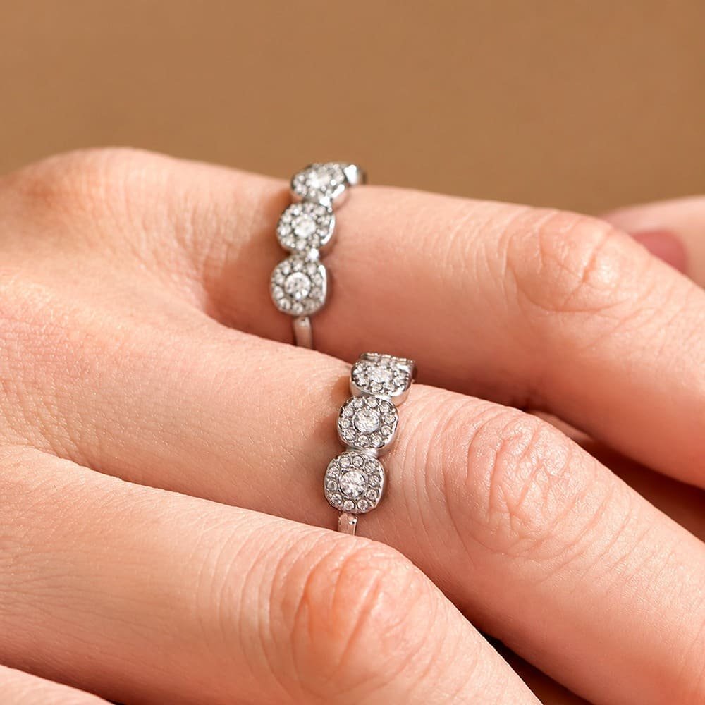 Wholesale Stainless Steel Jewelry Supplier for Amazon and Shopify Brands thumbnail