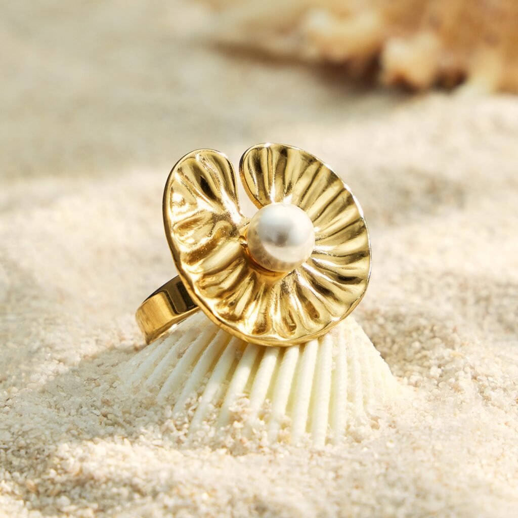 Jewelry Manufacturing with Custom Molds and Tooling Development thumbnail