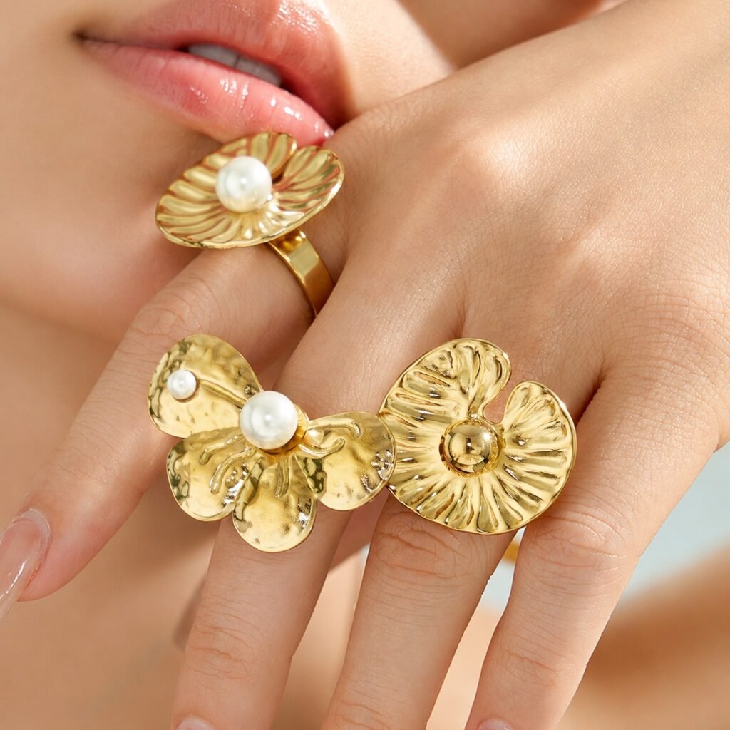 Jewelry Manufacturing with Custom Molds and Tooling Development thumbnail