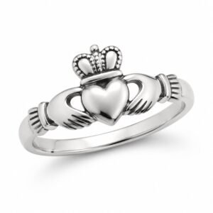Women’s Silver Claddagh Ring