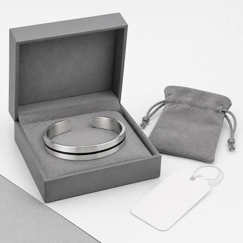 Custom stainless steel cuff bracelet with blank OEM jewelry packaging