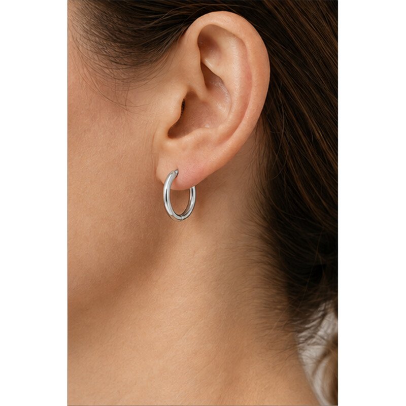 stainless steel small hoop earrings - model view
