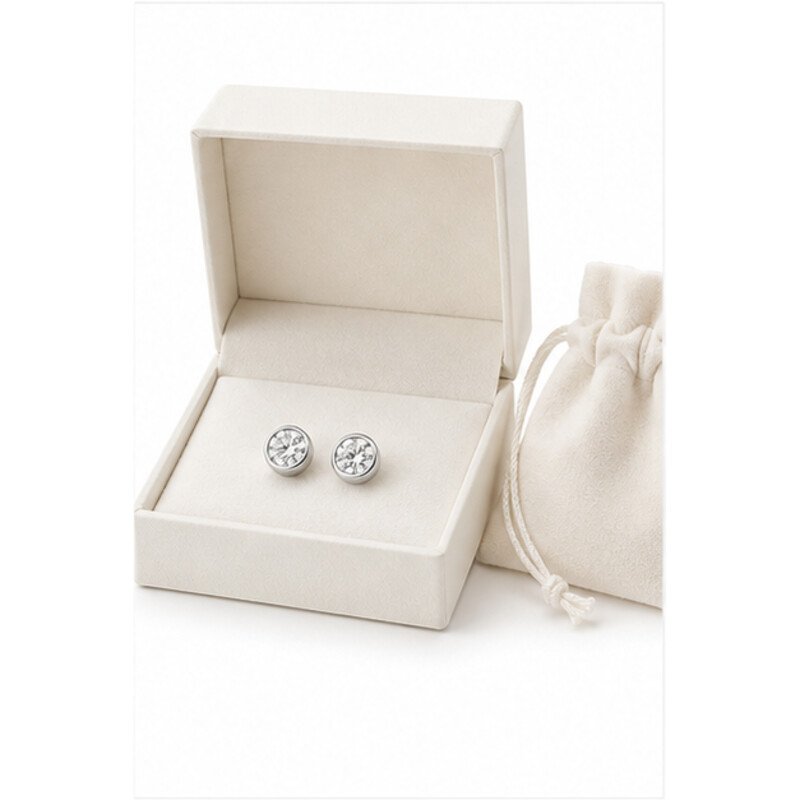 stainless steel diamond stud earrings - packaging view