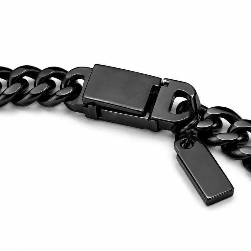 Black stainless steel Cuban chain secure box clasp structure detail